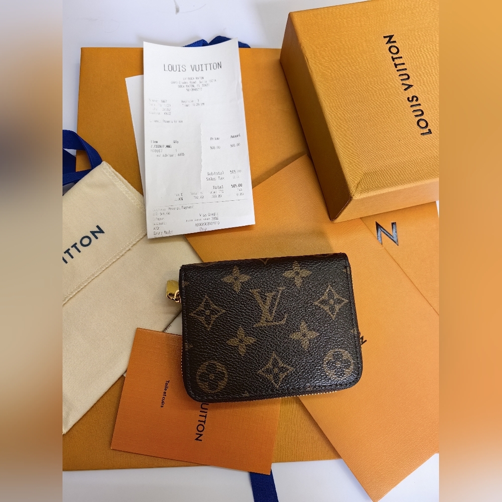 Louis Vuitton Monogram Zippy Coin Purse WalletBrown